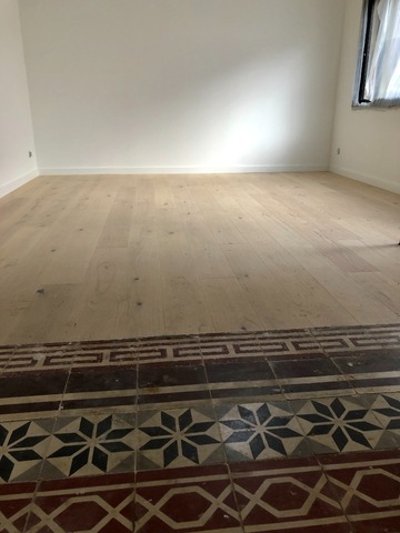 Parquet bois massif -carreaux ciment pose collé a Balma Début de chantier