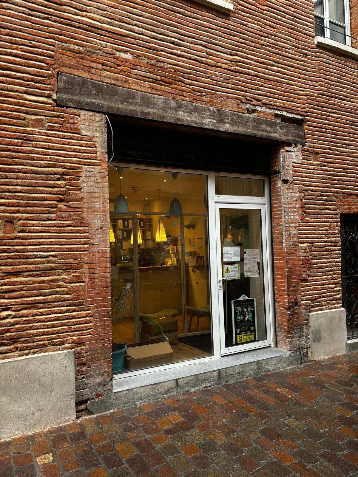 55f817da-c61e-4484-bdf2-6bac3fc739a8