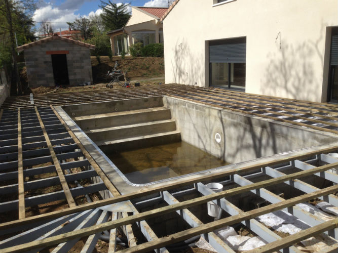 Terrasse Bois exotique en IPE début a Castanet