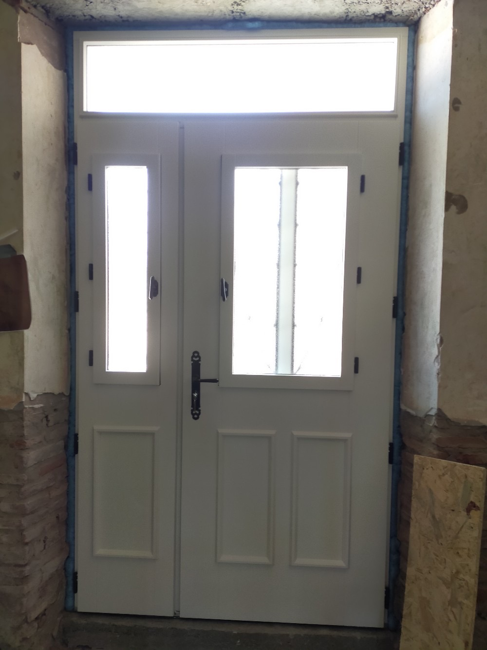 Porte d’entrée alu chantier Saint-Orens