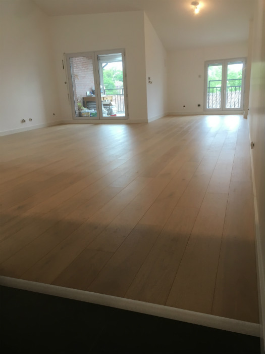Parquet bois massif pose en pointé et vitrification a Tournefeuille