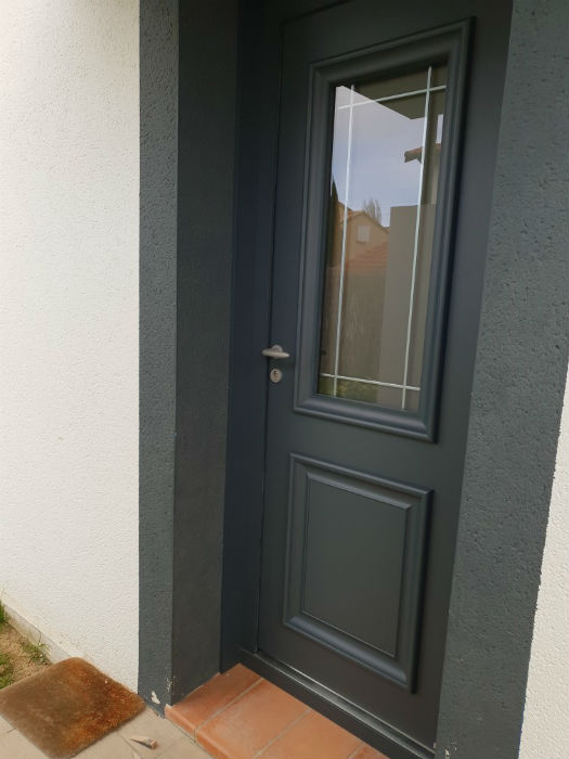Pose de porte d’entrée à Toulouse